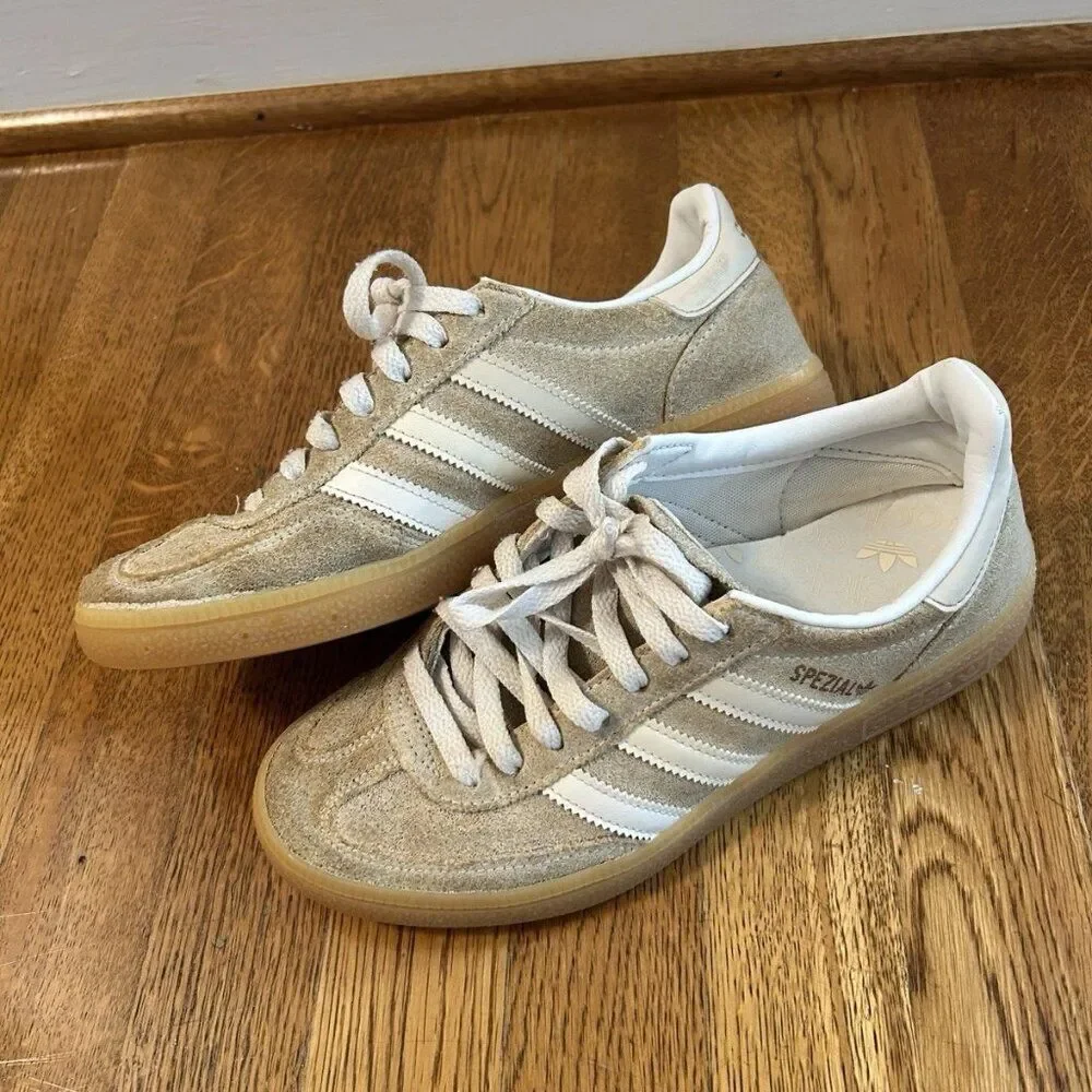 adidas Originals Handball Spezial Beige Gold, Size 5.5 US (MEN) | Women 7